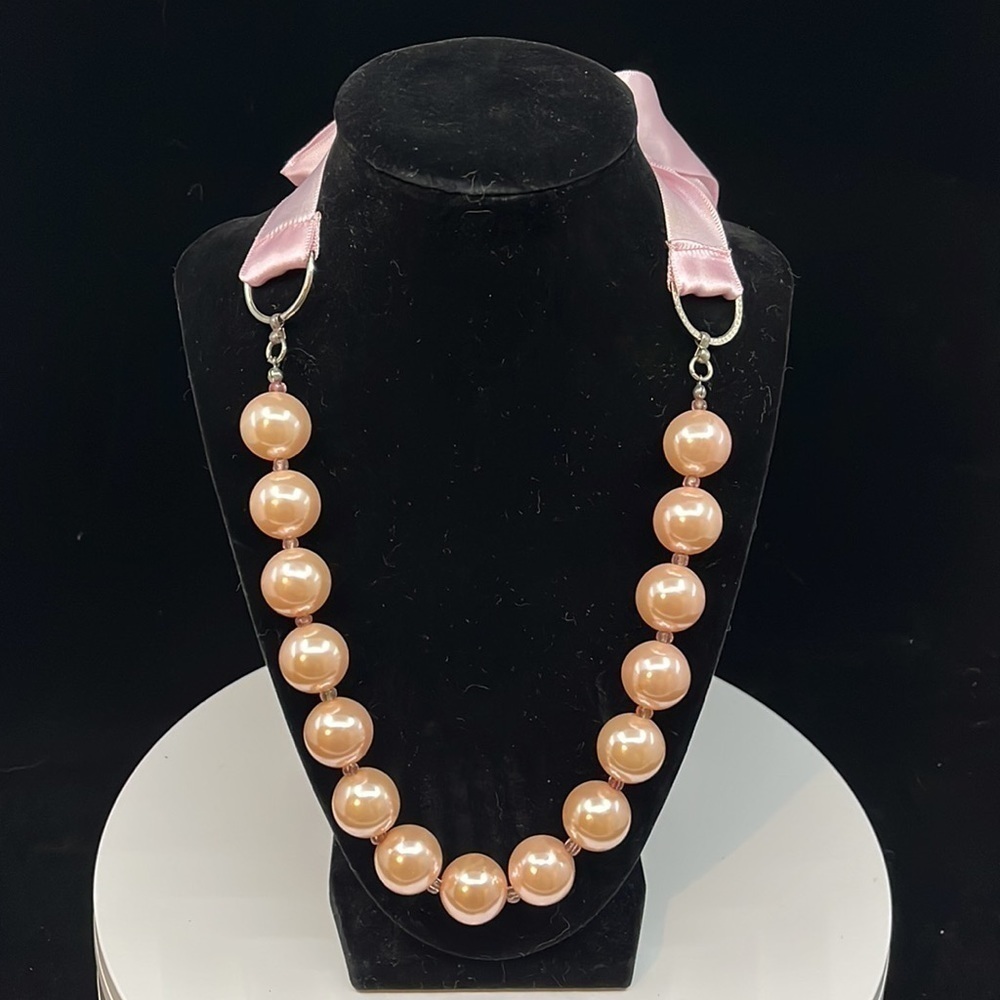 Pink Fem Beaded Ribbon Necklace